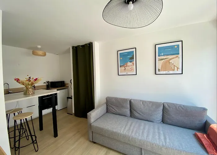 Le Colinou - 5min Du Puydufou Chambretaud